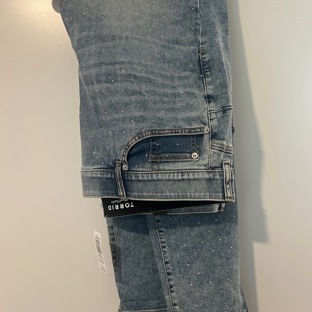 Torrid Light Blue Denim Jeans With Rhinestones - Picture 4 of 5